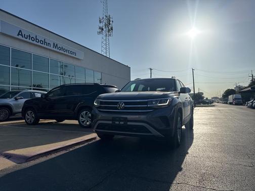 2022 Volkswagen Atlas 2.0T SE w/ Technology