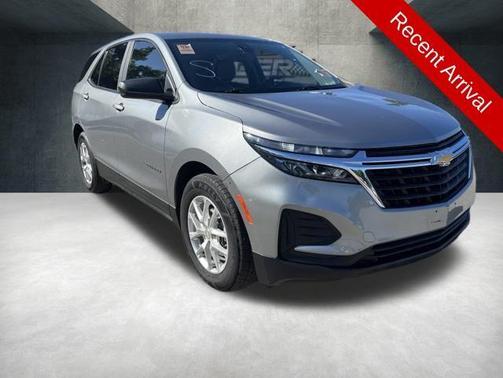 Sterling Gray Metallic 2023 Chevrolet Equinox LS