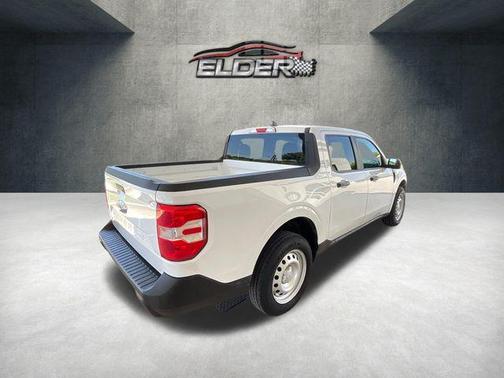 Oxford White 2022 Ford Maverick XL