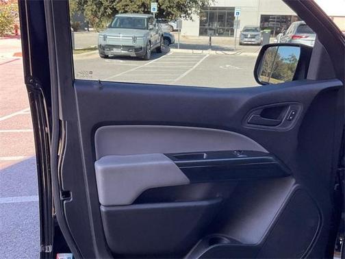 2022 GMC Canyon Elevation Standard