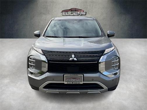2024 Mitsubishi Outlander SE Black Edition
