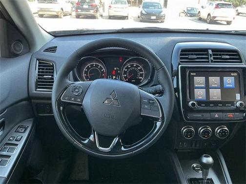 2025 Mitsubishi Outlander Sport 2.0 SE