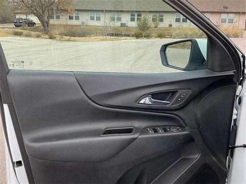 2023 Chevrolet Equinox 2LT