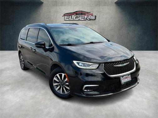2021 Chrysler Pacifica Hybrid Touring L