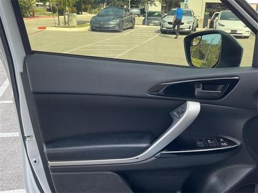 2023 Mitsubishi Eclipse Cross LE