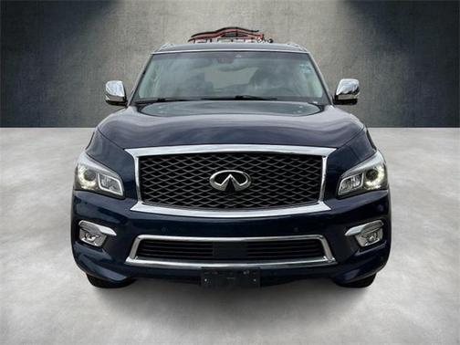2017 INFINITI QX80 Signature Edition