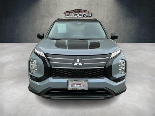 2025 Mitsubishi Outlander Trail Edition