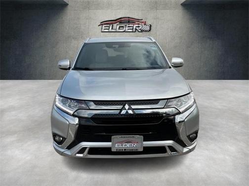 2022 Mitsubishi Outlander PHEV SEL