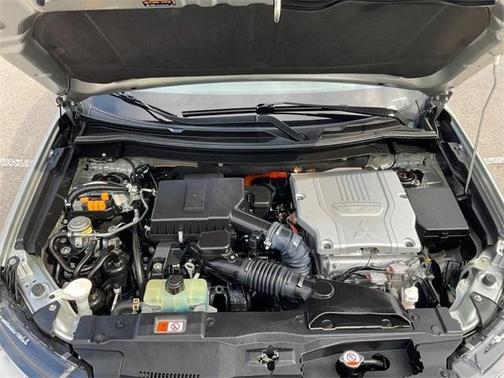 2022 Mitsubishi Outlander PHEV SEL