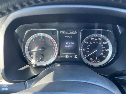 2016 Nissan Titan XD SL