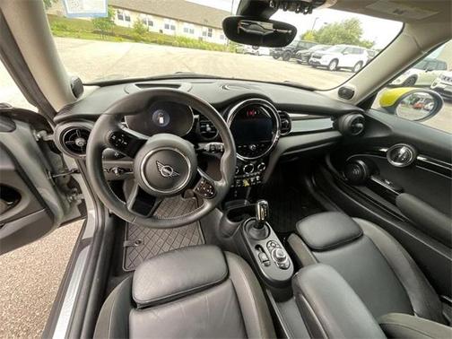 2023 MINI SE Hardtop BASE