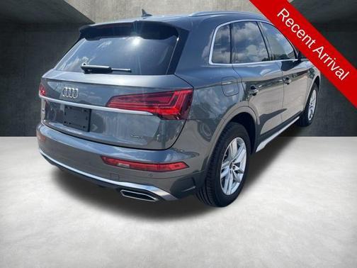 2022 Audi Q5 45 S line quattro Premium