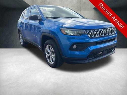 Hydro Blue Pearlcoat 2024 Jeep Compass Latitude