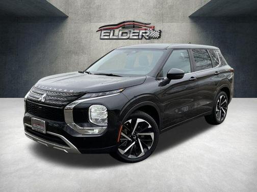 2022 Mitsubishi Outlander SE