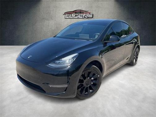 2023 Tesla Model Y Long Range