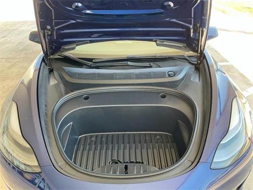 2022 Tesla Model 3 Base