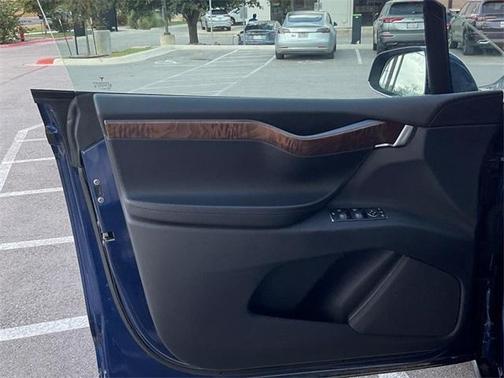 2020 Tesla Model X Long Range