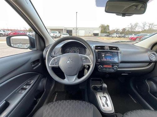 2021 Mitsubishi Mirage ES