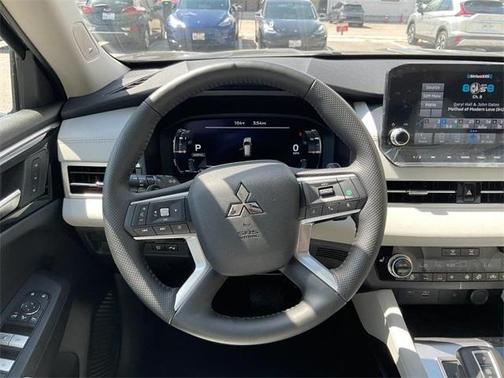 2025 Mitsubishi Outlander PHEV SEL Platinum Edition