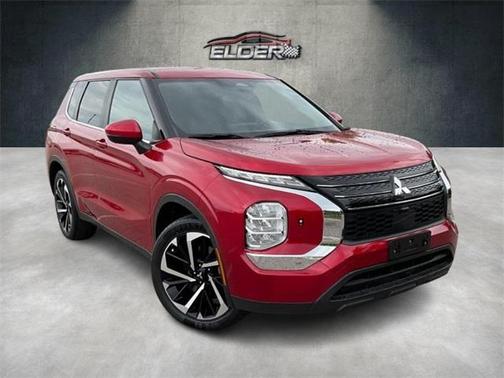 2022 Mitsubishi Outlander ES