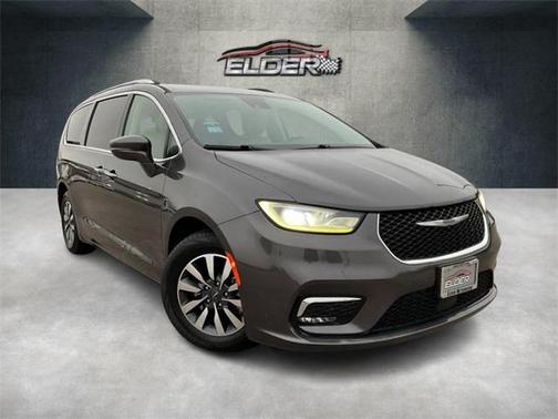 2021 Chrysler Pacifica Touring-L