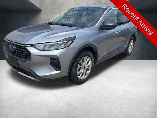 Iconic Silver Metallic 2024 Ford Escape Active