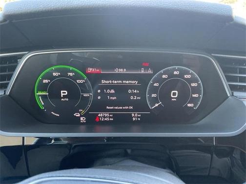 2019 Audi e-tron Prestige