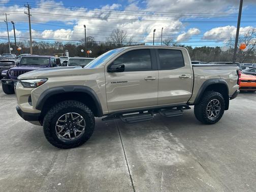 2024 Chevrolet Colorado ZR2