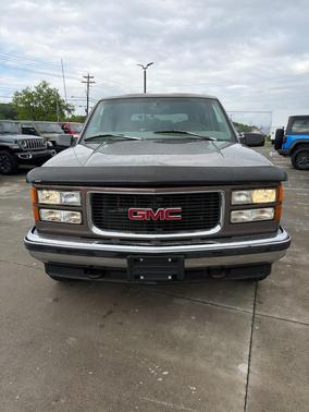 Smokey Caramael (Met) 1997 GMC Yukon SLT