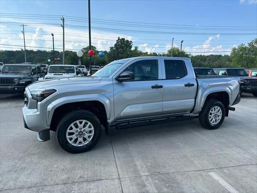 2024 Toyota Tacoma SR