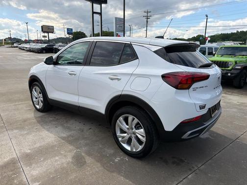 Summit White 2025 Buick Encore GX Preferred
