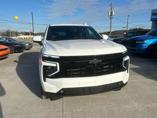 2026 Chevrolet Tahoe 4WD RST