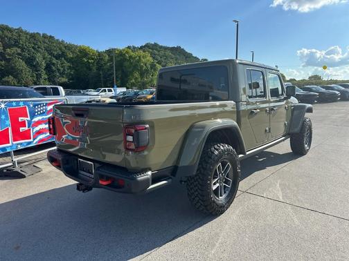 2025 Jeep Gladiator Mojave X