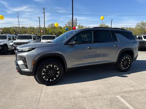 Sterling Gray Metallic 2026 Chevrolet Traverse AWD Z71
