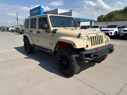Sahara Tan Clearcoat 2011 Jeep Wrangler Unlimited Sahara