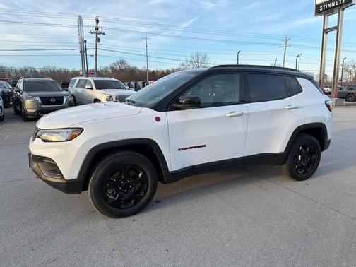 2023 Jeep Compass Trailhawk