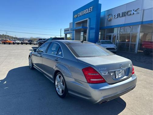 2013 Mercedes-Benz S-Class 4MATIC
