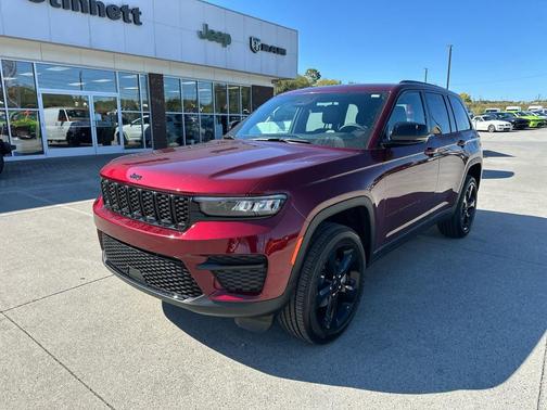 2025 Jeep Grand Cherokee Altitude