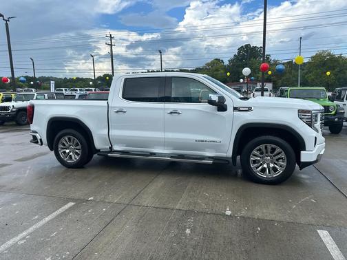 2023 GMC Sierra 1500 Denali