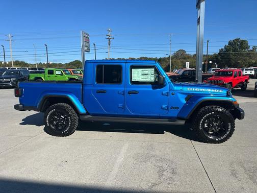 2025 Jeep Gladiator High Tide