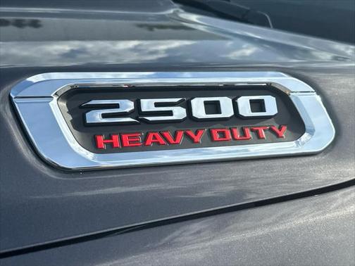 2025 RAM 2500 Tradesman Crew Cab 4x4 6'4' Box