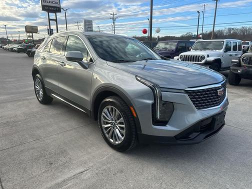 2024 Cadillac XT4 Premium Luxury