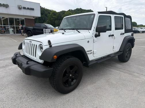 Bright White Clearcoat 2018 Jeep Wrangler JK Unlimited Sport