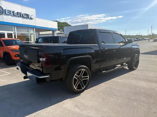 Onyx Black 2015 GMC Sierra 1500 SLE