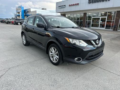 2017 Nissan Rogue Sport SV