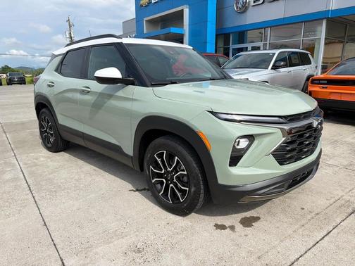 Cacti Green 2025 Chevrolet Trailblazer ACTIV