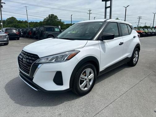 2022 Nissan Kicks S