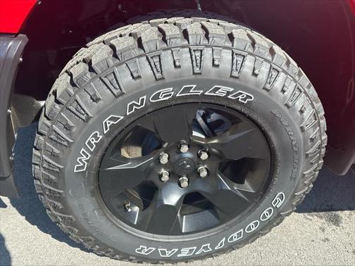 2025 RAM 1500 Warlock Crew Cab 4x4 5'7' Box