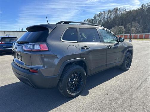 2023 Jeep Cherokee Altitude