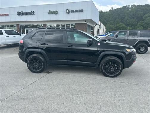 2022 Jeep Cherokee Trailhawk